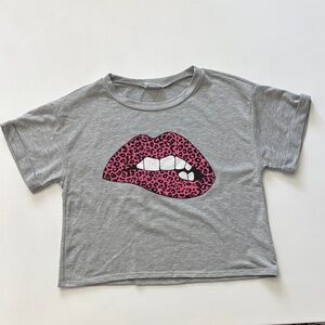 Gray Tee with Pink Leopard Lips